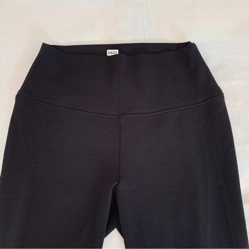 White House Black Market Pants Women's WKND Relaxed Knit Legging‎ Black Size 4